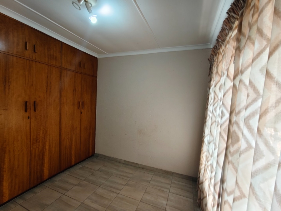 To Let 3 Bedroom Property for Rent in Pellissier Free State